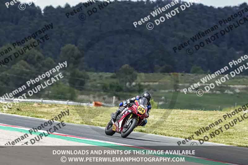 cadwell no limits trackday;cadwell park;cadwell park photographs;cadwell trackday photographs;enduro digital images;event digital images;eventdigitalimages;navarra;no limits trackdays;peter wileman photography;racing digital images;trackday digital images;trackday photos